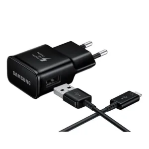 شارژر دیواری مدل EP-TA20EWE به همراه کابل تبدیل USB-C
