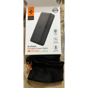 پاوربانک 30 وات اسپیگن مدل PA2305 ظرفیت 30000 میلی‌آمپرساعت به همراه کابل USB-C