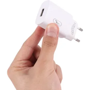 شارژر دیواری 12 وات اسکای دلفین مدل sk06