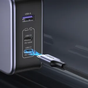شارژر دیواری 140 وات یوگرین مدل 90549 به همراه کابل USB C