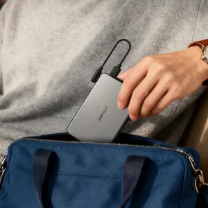 پاوربانک بی سیم 20 وات ایس فست مدل M30 ظرفیت 5000 میلیآمپرساعت به همراه کابل USB-C