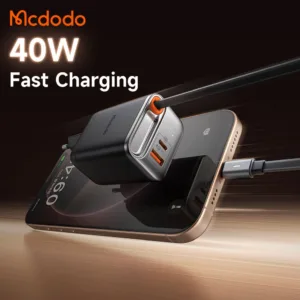شارژر دیواری 40 وات مک دودو مدل CH-4280 به همراه کابل متصل به بدنه USB-C