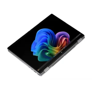 لپتاپ 14 اینچی اچ پی مدل OmniBook X Flip 14-fm0013dx، پردازنده Core Ultra 5-226V، رم 16 گیگابایت LPDDR5X، حافظه SSD با ظرفیت 512 گیگابایت، نمایشگر لمسی FHD+، قابلیت باز شدن 360 درجه و پشتیبانی از قلم، Wi-Fi 6E و سیستمعامل Windows 11