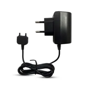شارژر دیواری 4.9 وات سونی اریکسون مدل 4.9VDC-700MA