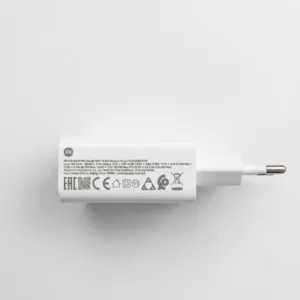 شارژر دیواری ۱۰۰ وات مدل MDY-19-ER به همراه کابل تبدیل USB-A به USB-C