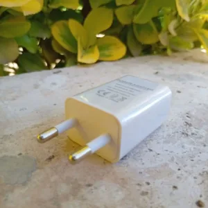 شارژر دیواری 5 وات مدل TAK