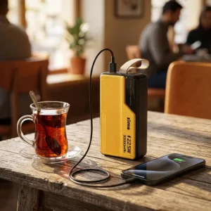 پاوربانک 22.5 وات زیم مدل Ultra Pro B13 ظرفیت 30000 میلی‌آمپرساعت