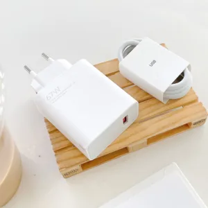 شارژر مدل MDY TURBO 67W به همراه کابل تبدیل USB-C