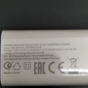 شارژر دیواری مدل MDY-10-EF/18W به همراه کابل تبدیل USB-C