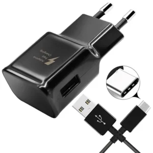 شارژر دیواری 15 وات مدل EP-TA300CWEGKR به همراه کابل تبدیل USB-C