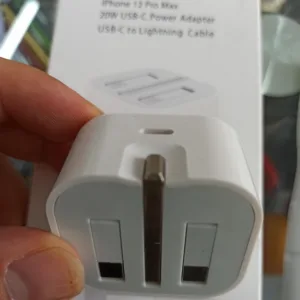 شارژر دیواری همراه کابل تبدیل لایتنینگ