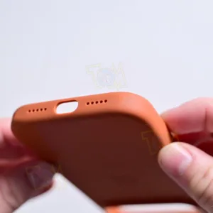 کاور تام قاب مدل سیلیکونی CLK طرح محافظ لنز مناسب برای گوشی موبایل اپل iPhone 18 Pro Max