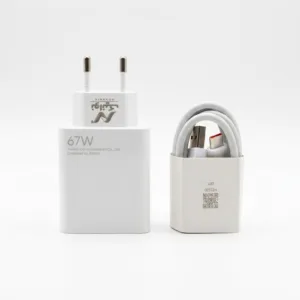 شارژر دیواری 67 وات نوانیک مدل MDY-12-EZ به همراه کابل USB-A به USB-C