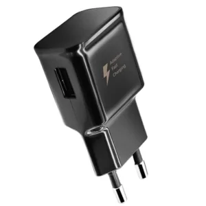 شارژر دیواری 15 وات مدل EP-TA300CWEGKR به همراه کابل تبدیل USB-C