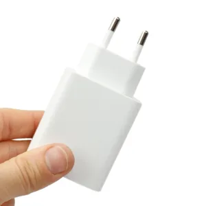 شارژر دیواری مدل NOTE9PRO به همراه کابل تبدیل USB-C