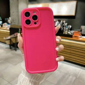 کاور موکولو مدل Silicone Puffer Strap مناسب برای گوشی موبایل اپل iPhone 16 Pro max به همراه بند آویز